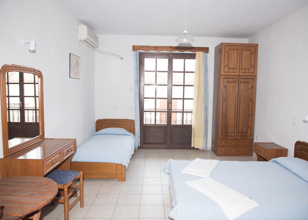 Morfoula Apart otel Vatera Oda fotoğraf
