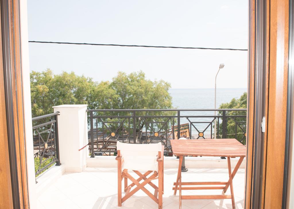 Morfoula Apart otel Vatera Oda fotoğraf