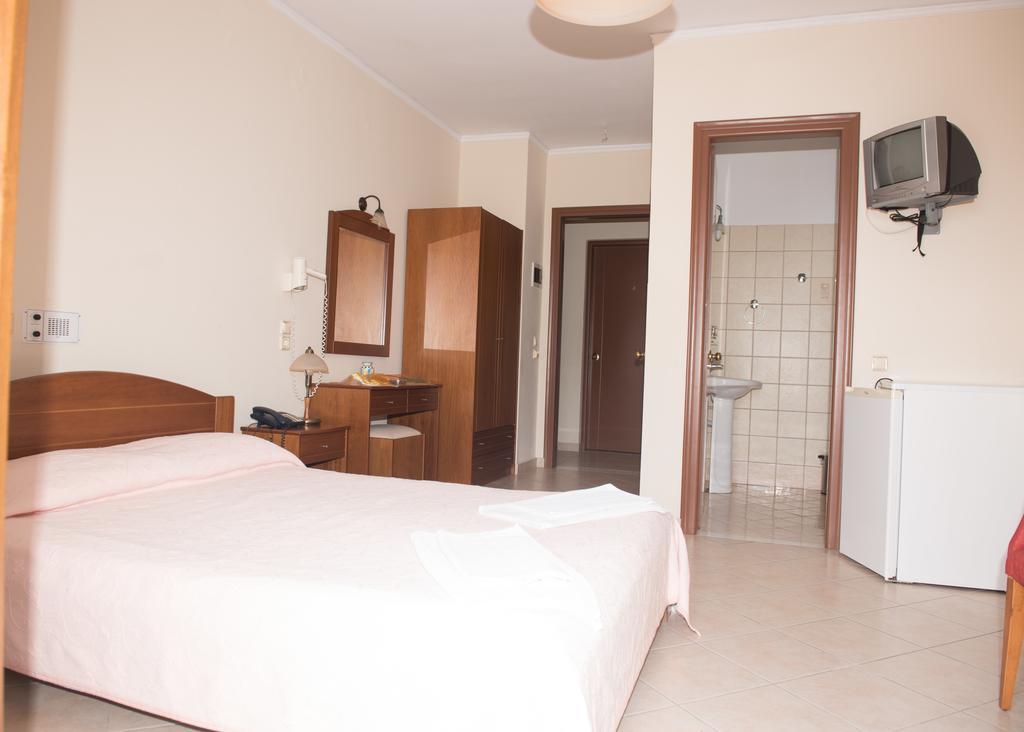 Morfoula Apart otel Vatera Oda fotoğraf